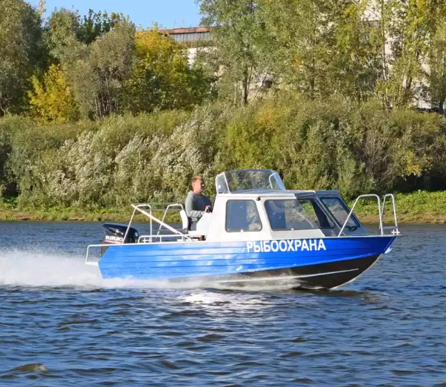 Алюминиевый катер Неман 550 с каютой в Петропавловске-Камчатском