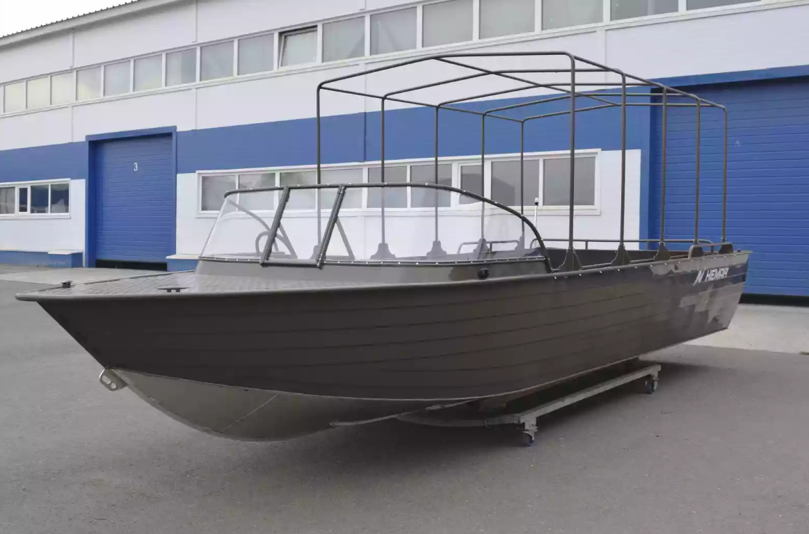 Алюминиевый катер Wyatboat-700 в Петропавловске-Камчатском