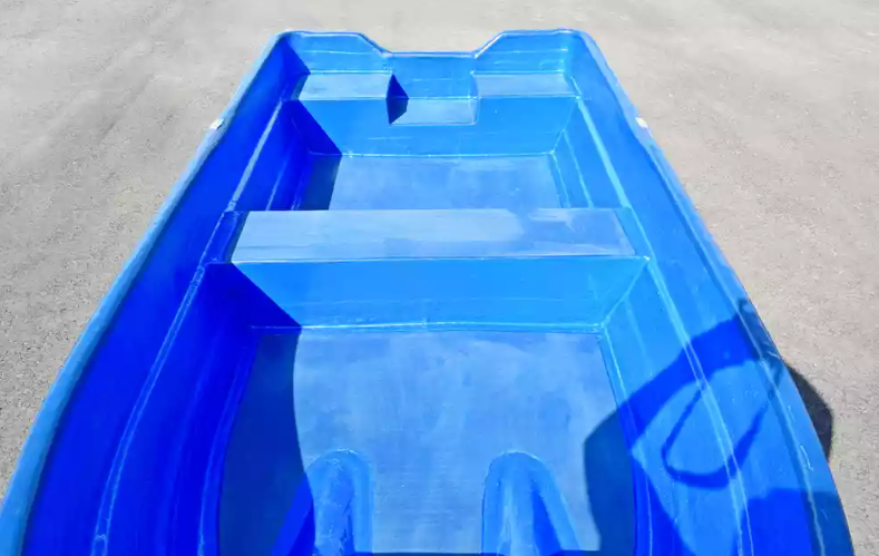 Стеклопластиковая лодка Neman-340 (тримаран) в Петропавловске-Камчатском