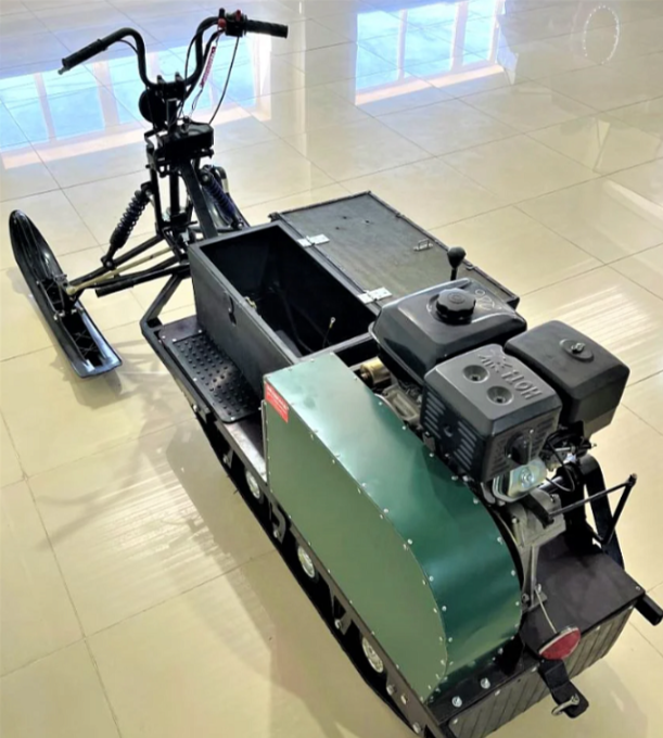 Мотобуксировщик ЕНОТ 4М в Петропавловске-Камчатском