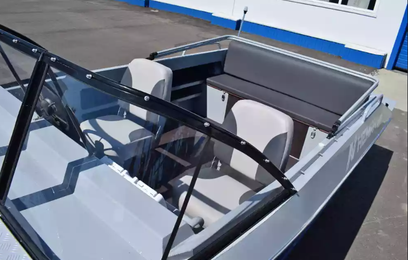 Алюминиевый катер Неман 500 в Петропавловске-Камчатском