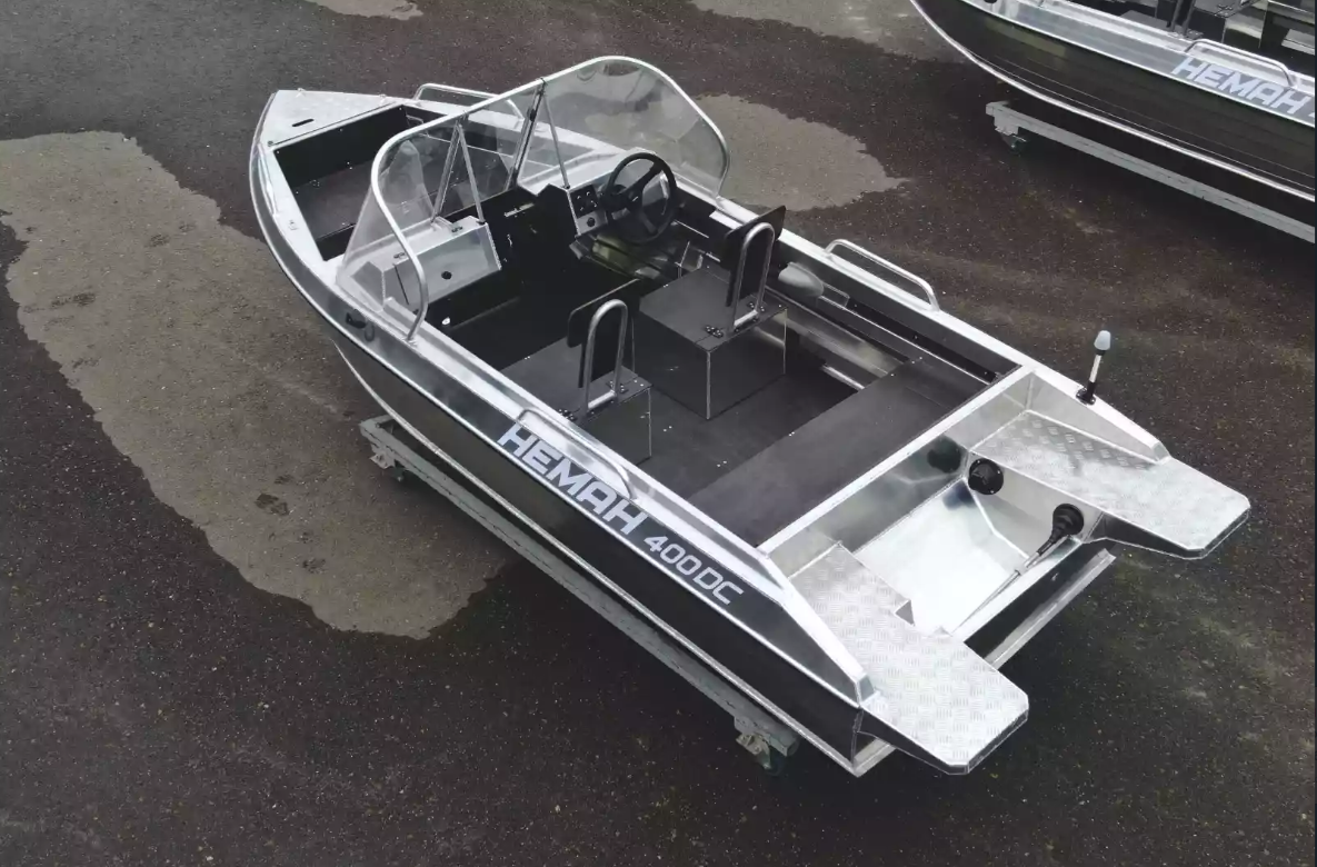 Алюминиевый катер Neman-400 DC в Петропавловске-Камчатском