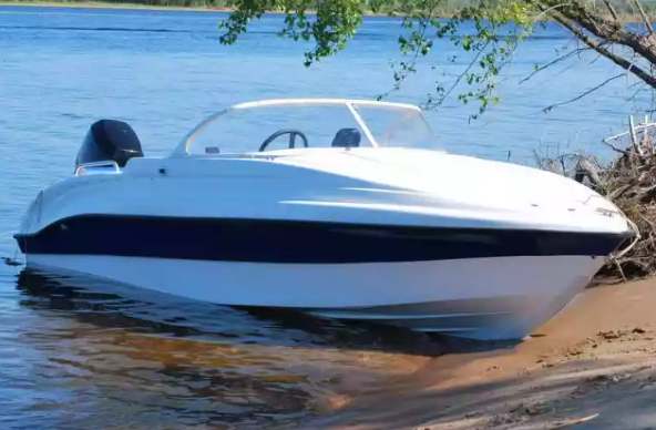 Стеклопластиковый катер Neman-500 Р в Петропавловске-Камчатском