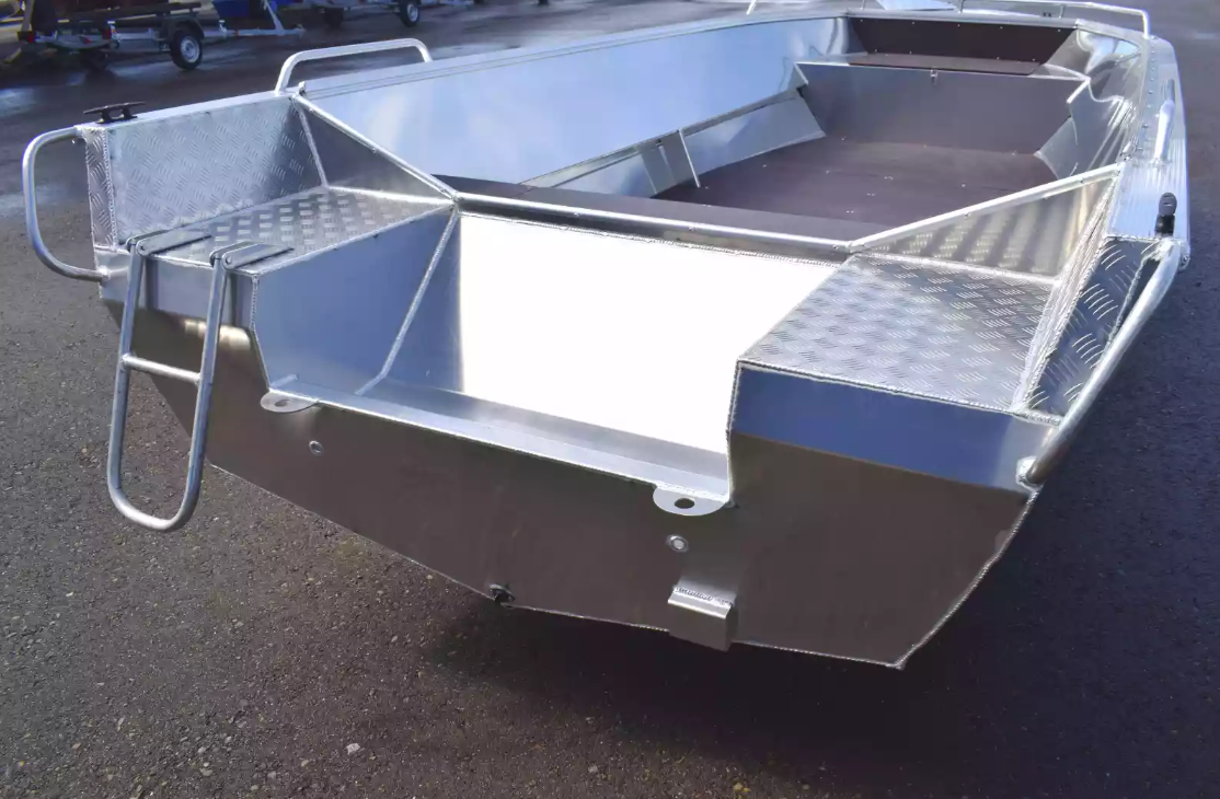 Алюминиевая лодка Неман-500 P в Петропавловске-Камчатском