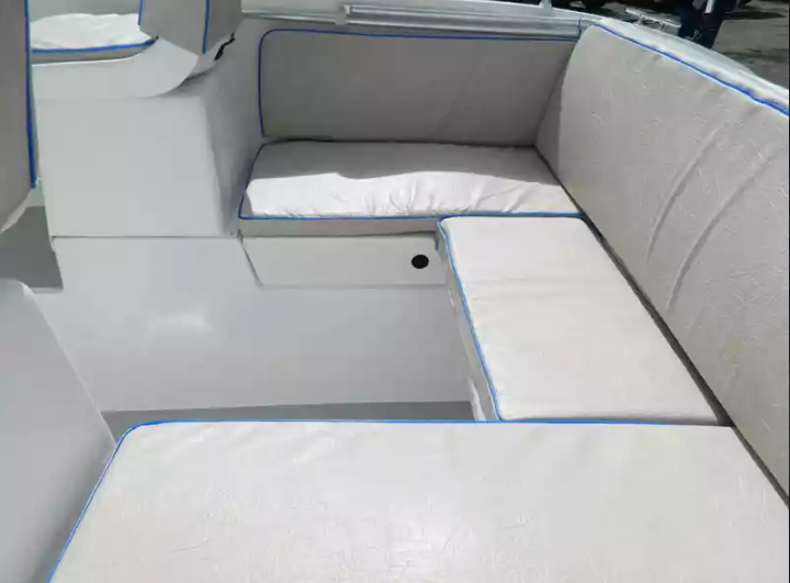 Комбинированный катер Neman-500 с каютой в Петропавловске-Камчатском