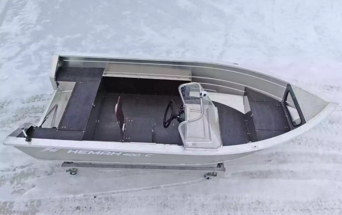 Алюминиевая лодка Неман-400 С в Петропавловске-Камчатском