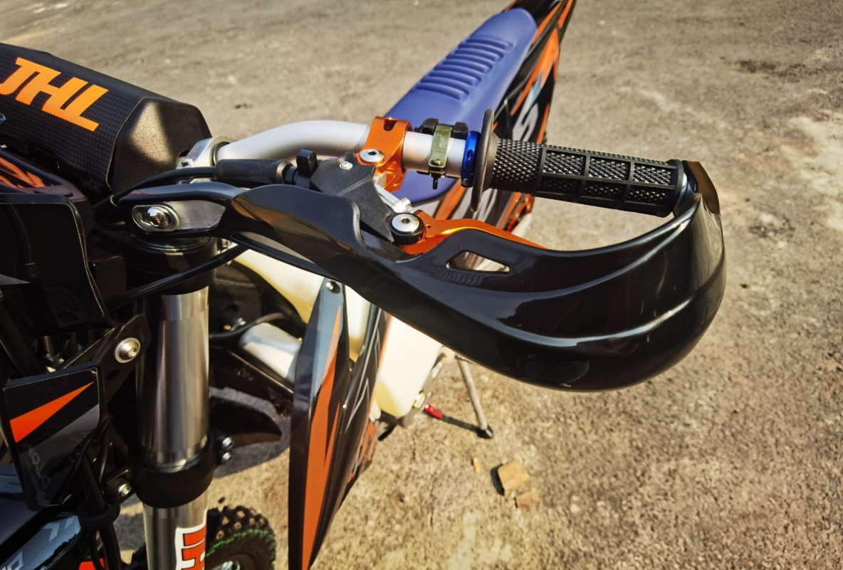 Мотоцикл JHLMOTO JHL Z5 NB300 (174MN-5) в Петропавловске-Камчатском