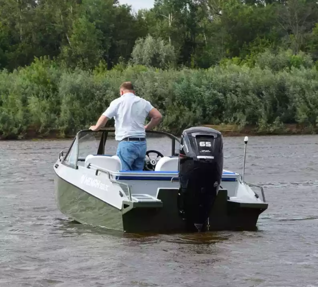 Алюминиевый катер Неман 500 DC водомёт в Петропавловске-Камчатском