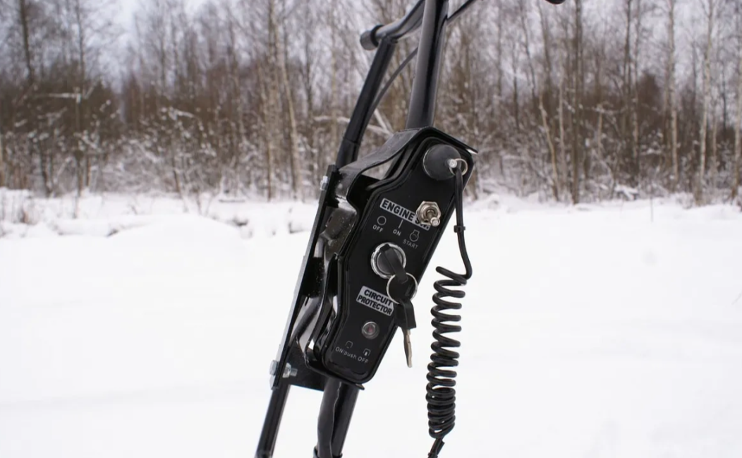 Мотобуксировщик БТС «МАЛЕК» 380/7 БЕЗ э/зап. Б/У в Петропавловске-Камчатском