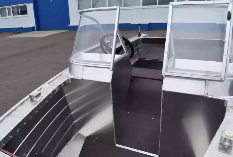 Алюминиевый катер Wyatboat-390 DCM Увеличенный борт в Петропавловске-Камчатском