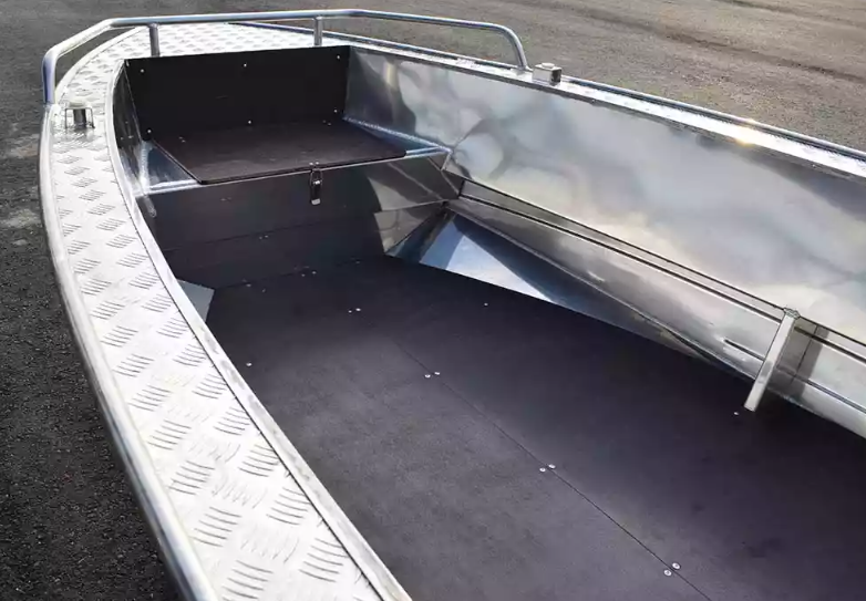 Алюминиевый катер Wyatboat-430 C в Петропавловске-Камчатском