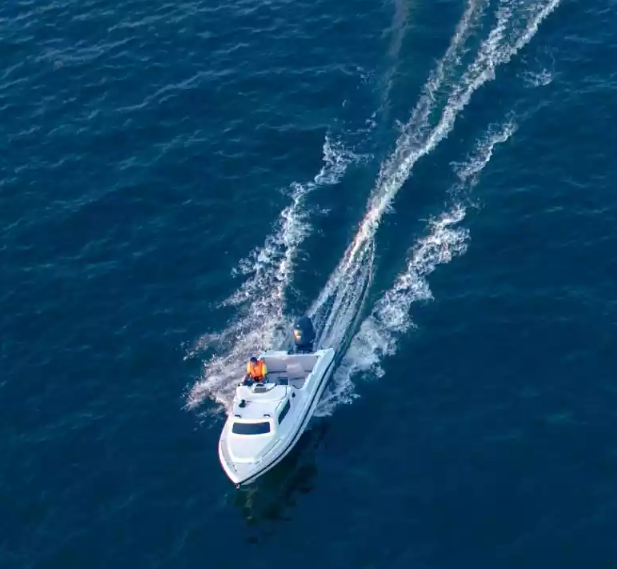 Стеклопластиковый катер Neman-500 в Петропавловске-Камчатском