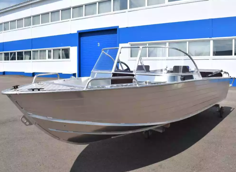 Алюминиевый катер WYATBOAT-550 DCM в Петропавловске-Камчатском