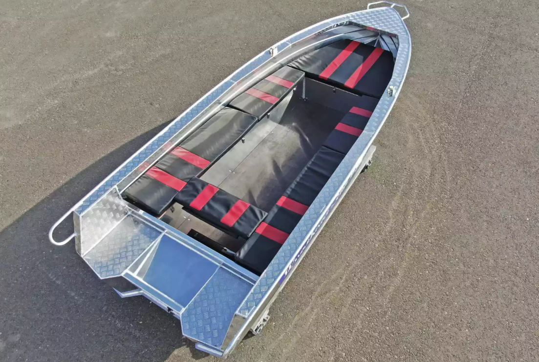 Алюминиевая лодка Wyatboat-390РМ увеличенный борт в Петропавловске-Камчатском
