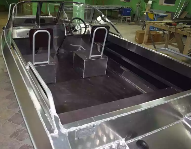 Алюминиевый катер Неман-500 DC (без покраски) в Петропавловске-Камчатском