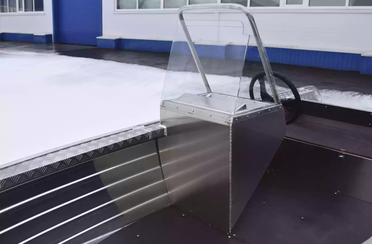 Алюминиевый катер Wyatboat-390 C в Петропавловске-Камчатском