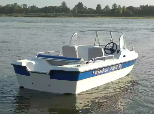 Стеклопластиковый катер Wyatboat-430 M (тримаран) в Петропавловске-Камчатском