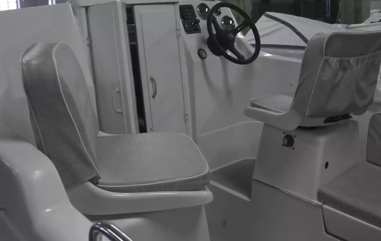 Стеклопластиковый катер Neman-500 в Петропавловске-Камчатском