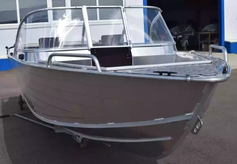 Алюминиевый катер WYATBOAT-550 DCM в Петропавловске-Камчатском