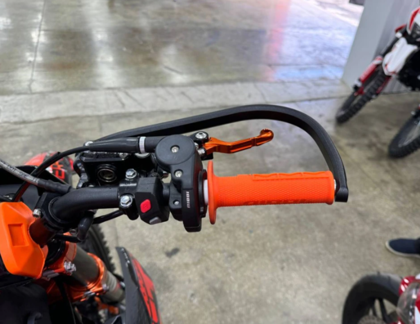 Кроссовый мотоцикл FAIDET PR300 MAX WP в Петропавловске-Камчатском