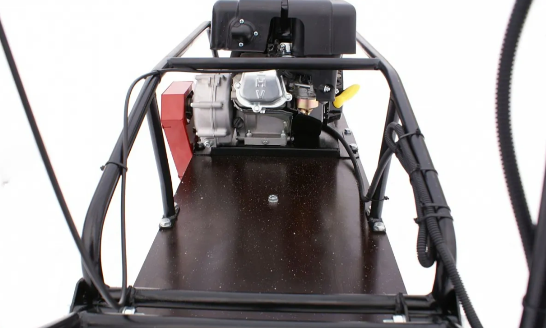 Мотобуксировщик БТС «МАЛЕК» 380/7 БЕЗ э/зап. Б/У в Петропавловске-Камчатском