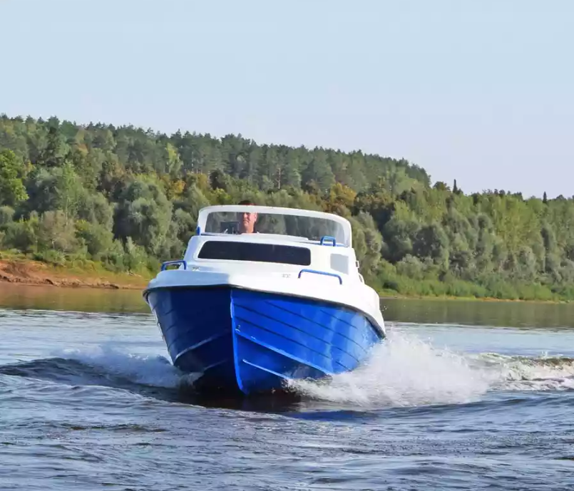 Комбинированный катер Neman-500 с каютой в Петропавловске-Камчатском