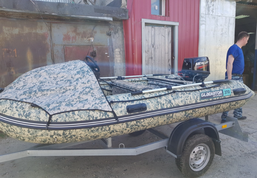 НАДУВНАЯ ЛОДКА GLADIATOR C370AL в Петропавловске-Камчатском