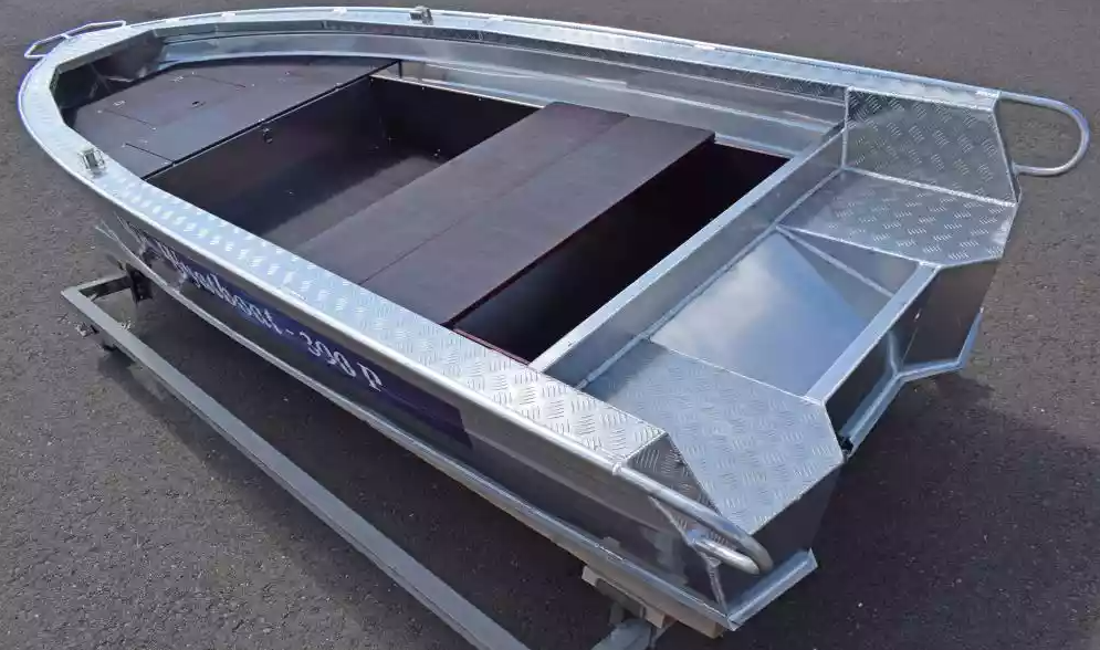 Алюминиевая лодка Wyatboat-390Р Fish в Петропавловске-Камчатском