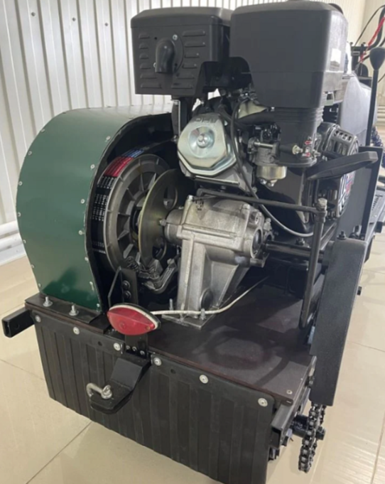 Мотобуксировщик ЕНОТ 4М в Петропавловске-Камчатском