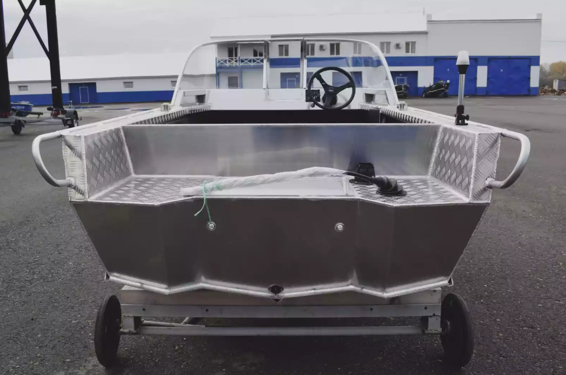 Алюминиевая лодка Wyatboat-390 Pro в Петропавловске-Камчатском