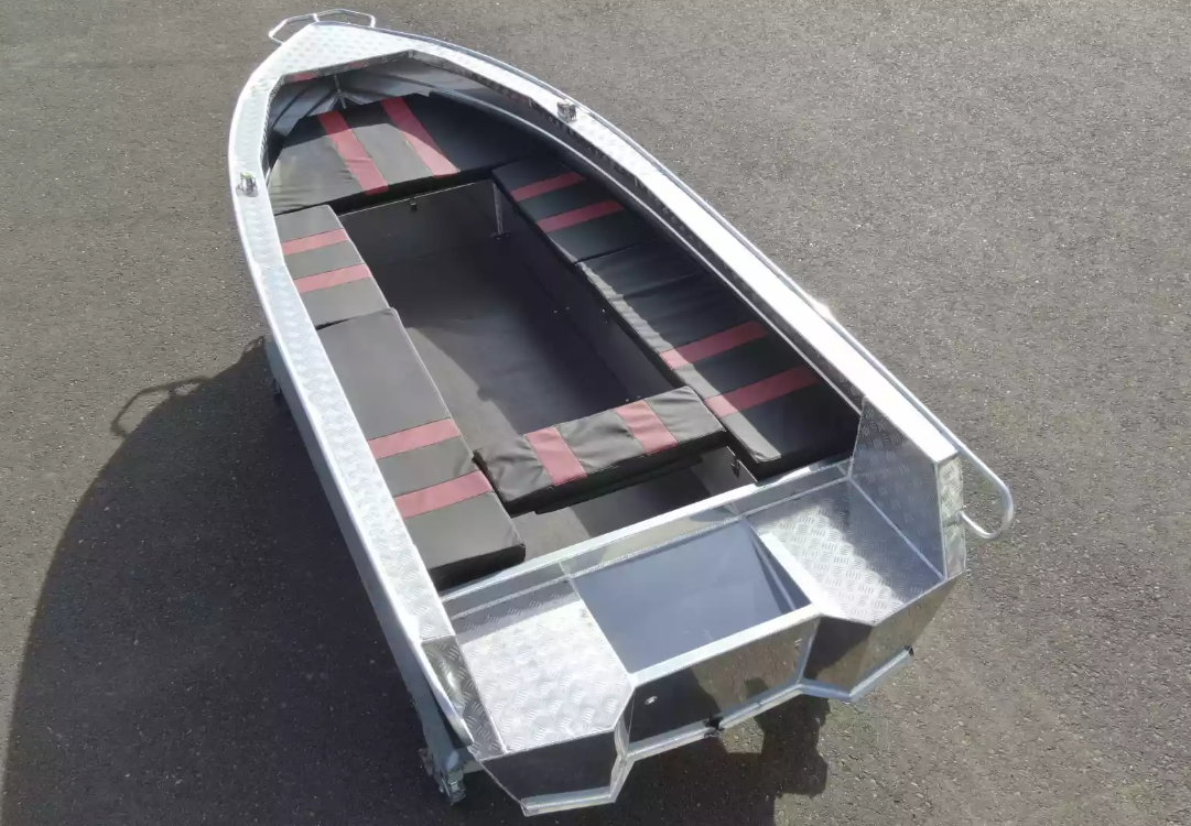 Алюминиевая лодка Wyatboat-390РМ увеличенный борт в Петропавловске-Камчатском