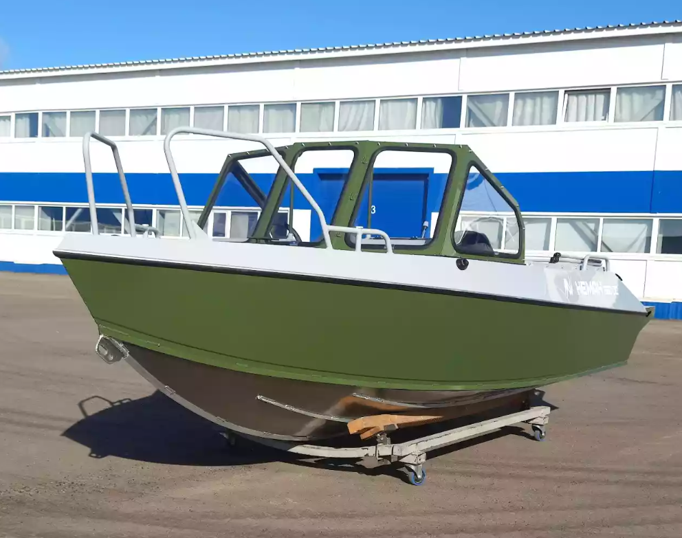 Алюминиевый катер Неман-550 DC Pro в Петропавловске-Камчатском