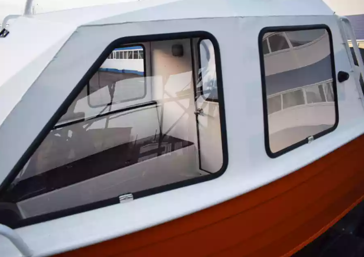 Алюминиевый катер Неман-500 (каютный) в Петропавловске-Камчатском