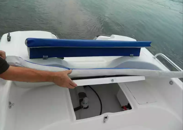 Стеклопластиковый катер Wyatboat-430 DCM (тримаран) в Петропавловске-Камчатском