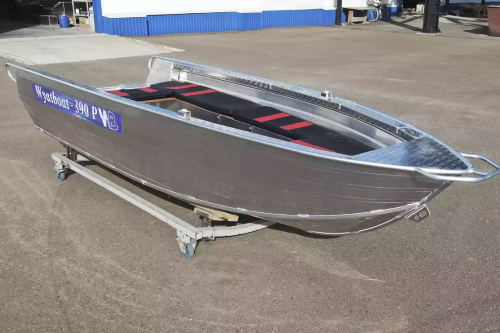 Алюминиевая лодка Wyatboat-390РМ увеличенный борт в Петропавловске-Камчатском