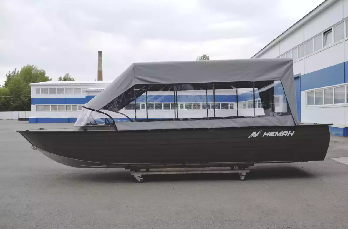 Алюминиевый катер Wyatboat-700 в Петропавловске-Камчатском