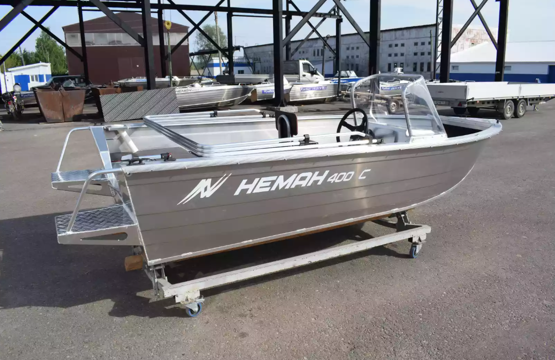 Алюминиевая лодка Неман-400 С в Петропавловске-Камчатском