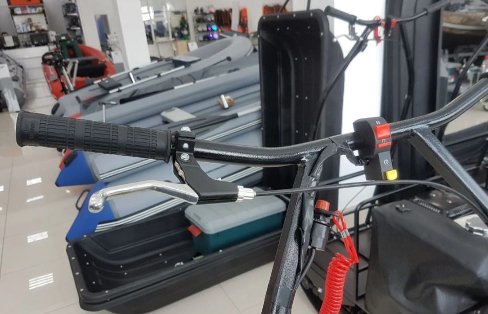 Мотобуксировщик PAXUS 650 AVANT 15 л.с. в Петропавловске-Камчатском