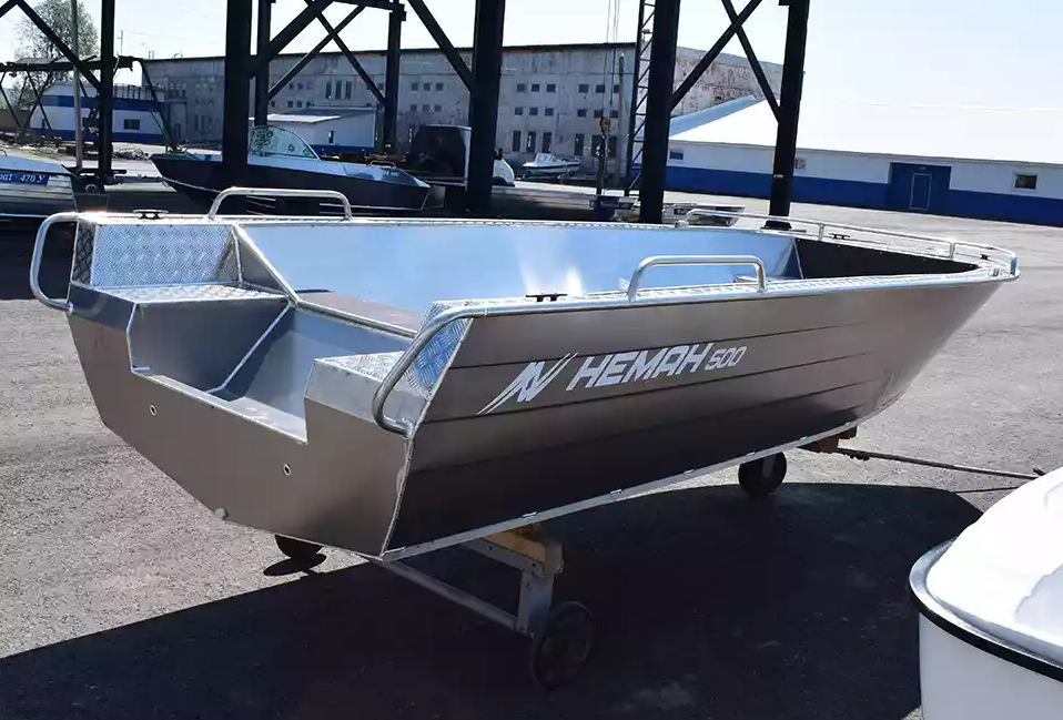 Алюминиевая лодка Неман-500 P в Петропавловске-Камчатском