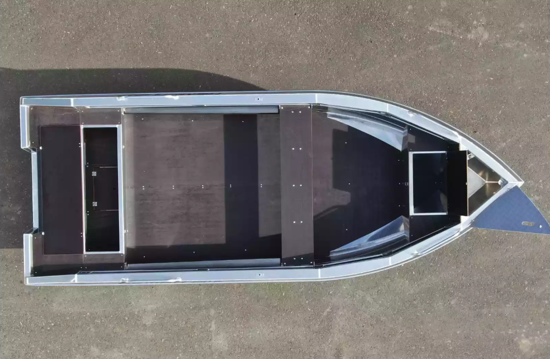 Алюминиевая лодка  Неман-480 Р в Петропавловске-Камчатском