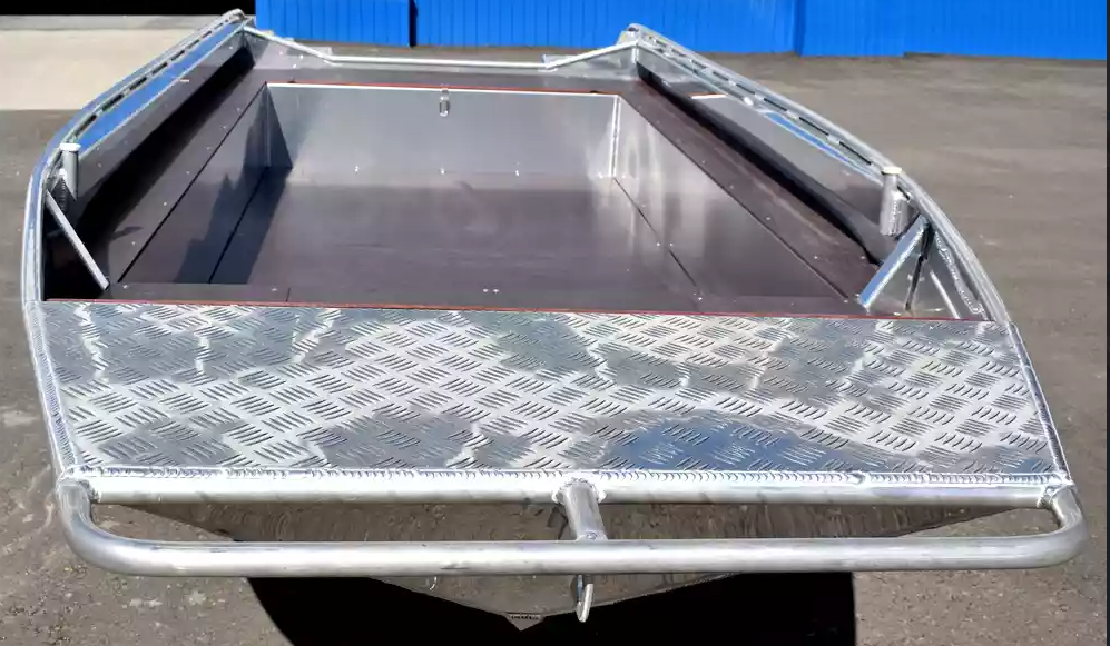 Алюминиевая лодка  Wyatboat-430 Master в Петропавловске-Камчатском