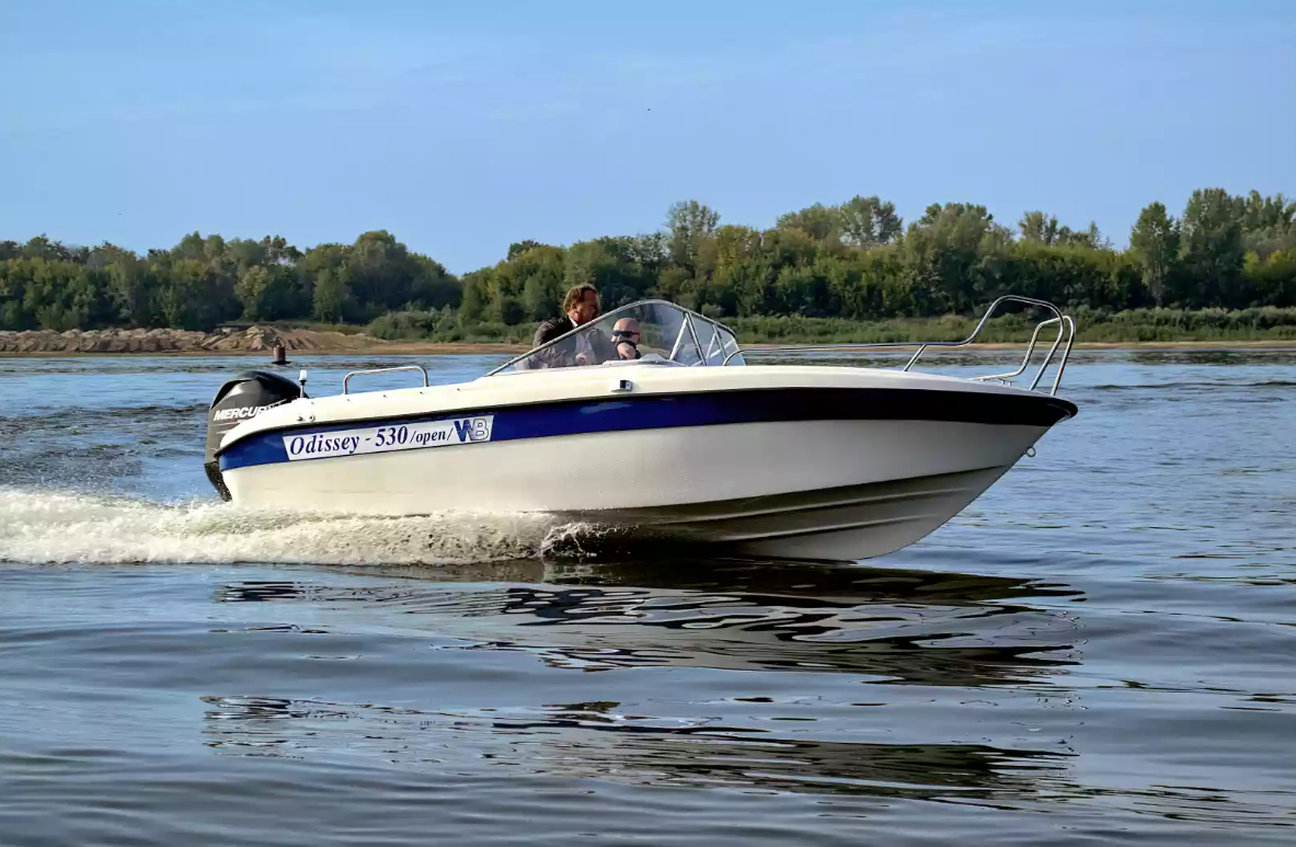 Стеклопластиковый катер Neman-530 Open в Петропавловске-Камчатском