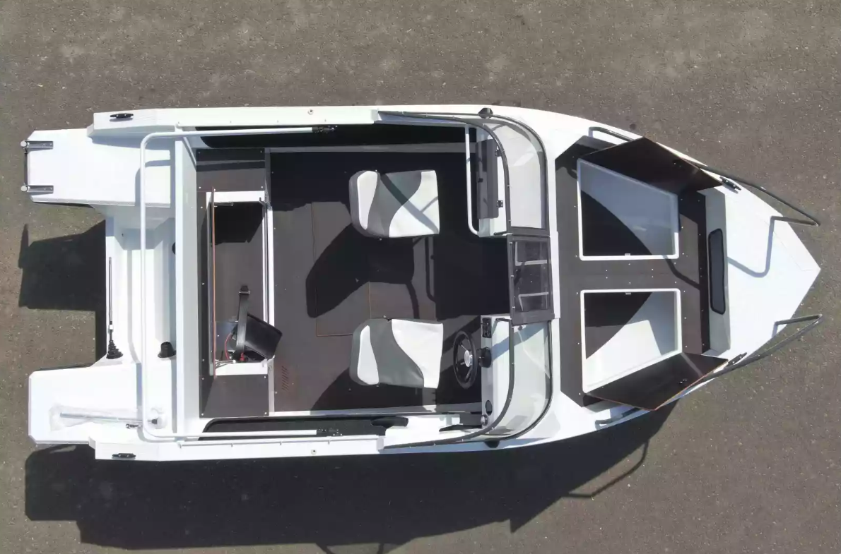 Алюминиевый катер Неман-450 DC NEW в Петропавловске-Камчатском