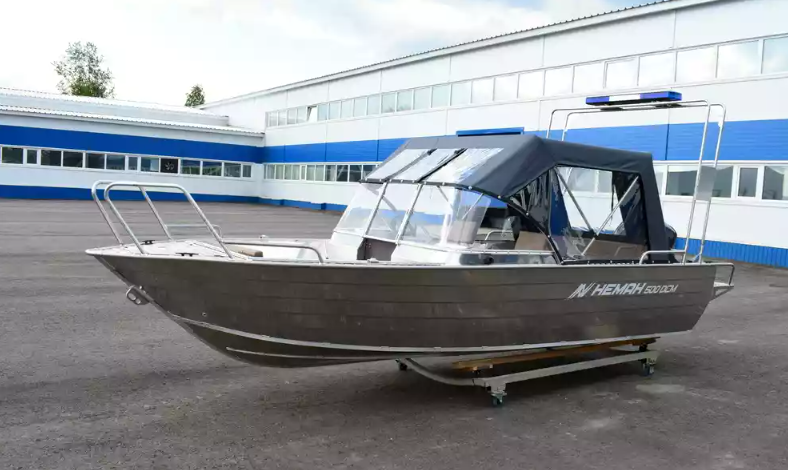 Алюминиевый катер Неман-500 DCM в Петропавловске-Камчатском