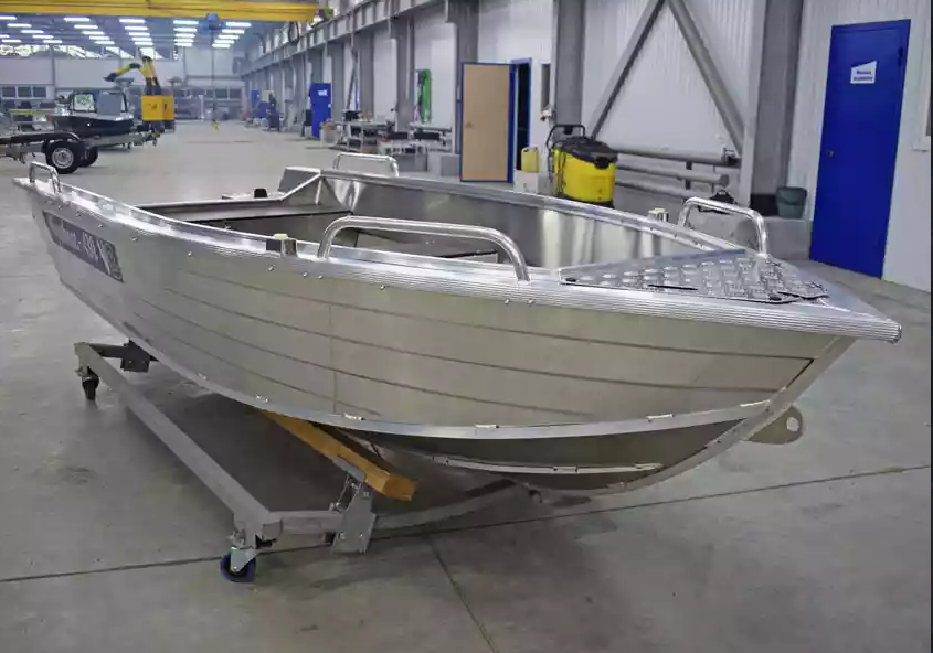Алюминиевая лодка  Wyatboat-430 Р в Петропавловске-Камчатском