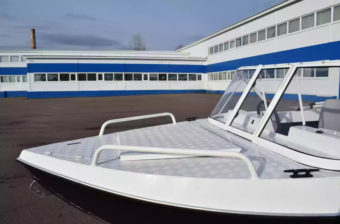 Алюминиевый катер Неман-450 в Петропавловске-Камчатском