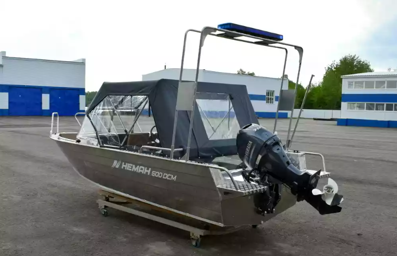 Алюминиевый катер Неман-500 DCM в Петропавловске-Камчатском