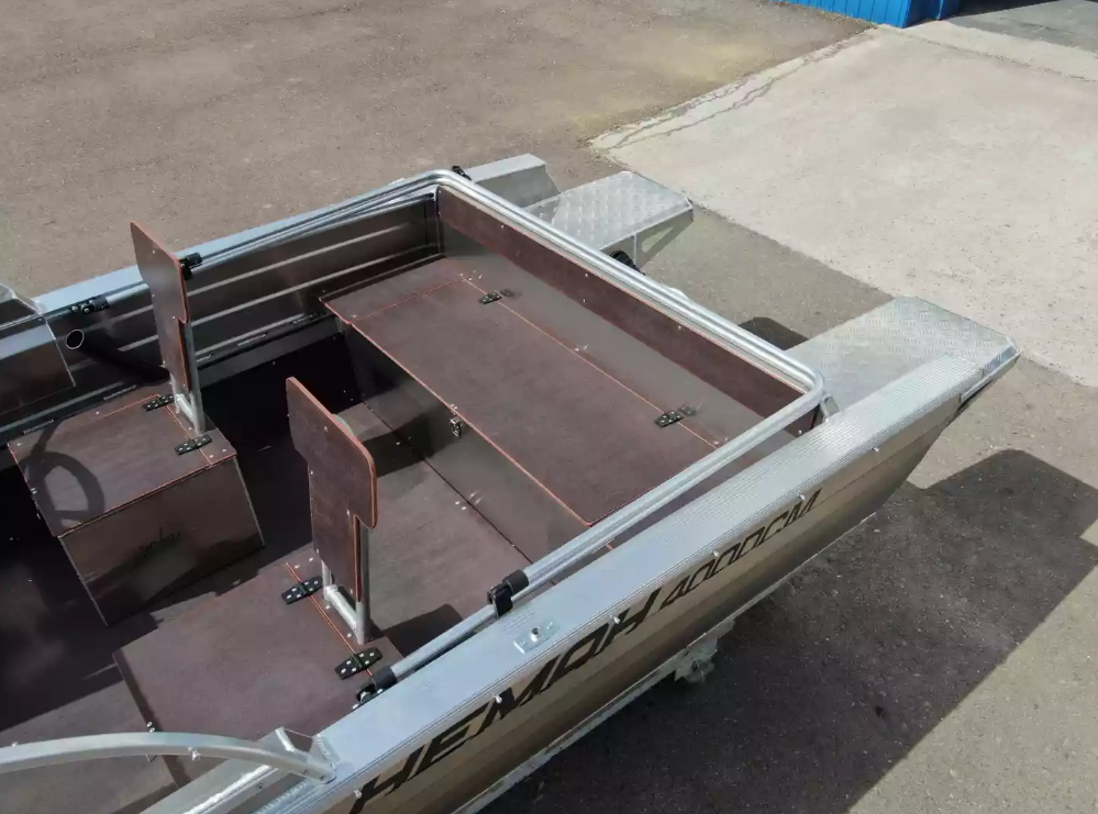 Алюминиевая лодка  Неман-400 DCM NEW в Петропавловске-Камчатском