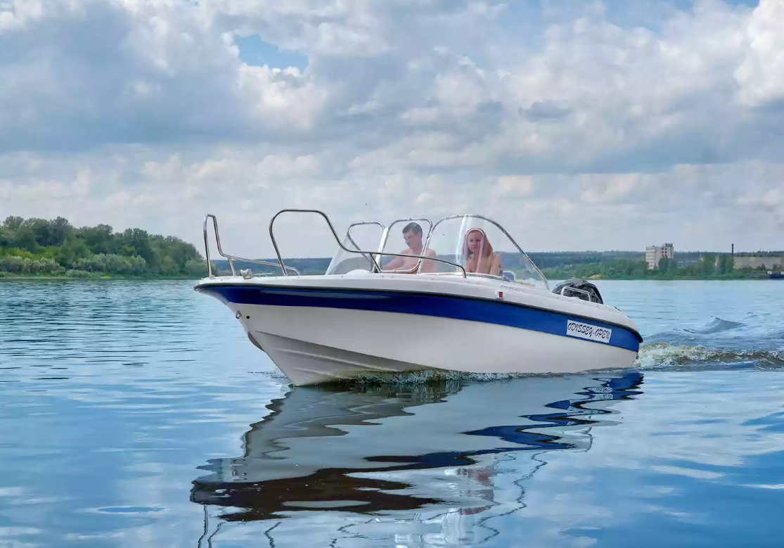 Стеклопластиковый катер Neman-530 Open в Петропавловске-Камчатском