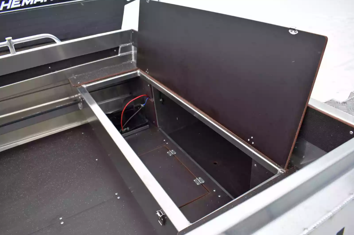 Алюминиевый катер Neman-450 DCM PRO в Петропавловске-Камчатском